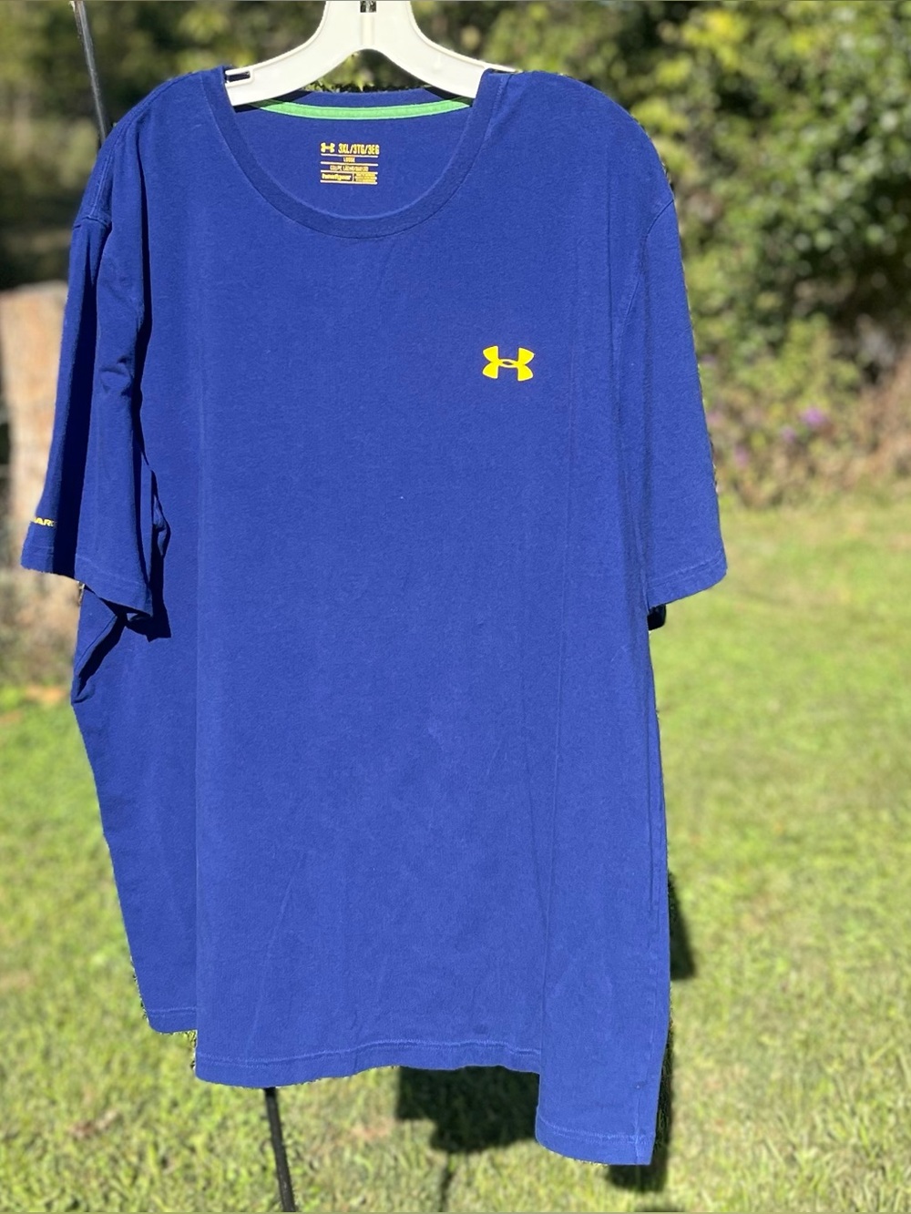 Under Armour Men’s Short Sleeve T‑Shirt in Royal Blue with Yellow Logo Size 3XL